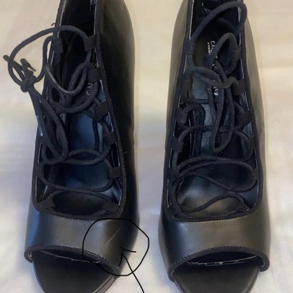 Faux leather black heels ?? for ladies - Picture 2 of 6